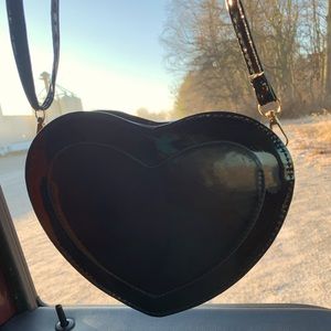 🖤Mini Heart Crossbody Bag🖤